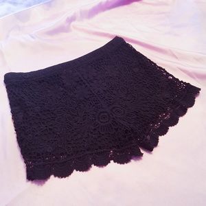 Black Crochet Lace Scallop Shorts NWOT